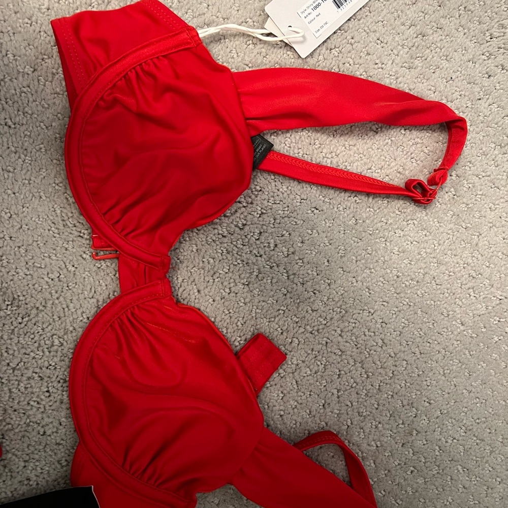 new with tags na-kd swim suit!!